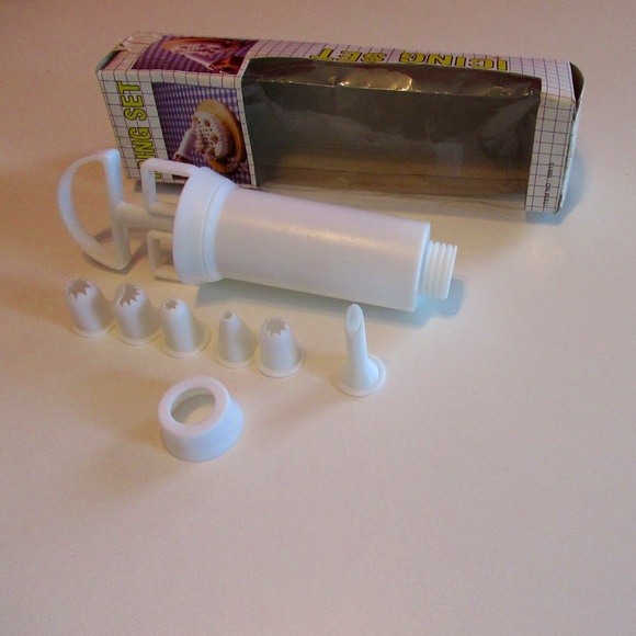 7 piece Icing Set - Picture 1 of 9